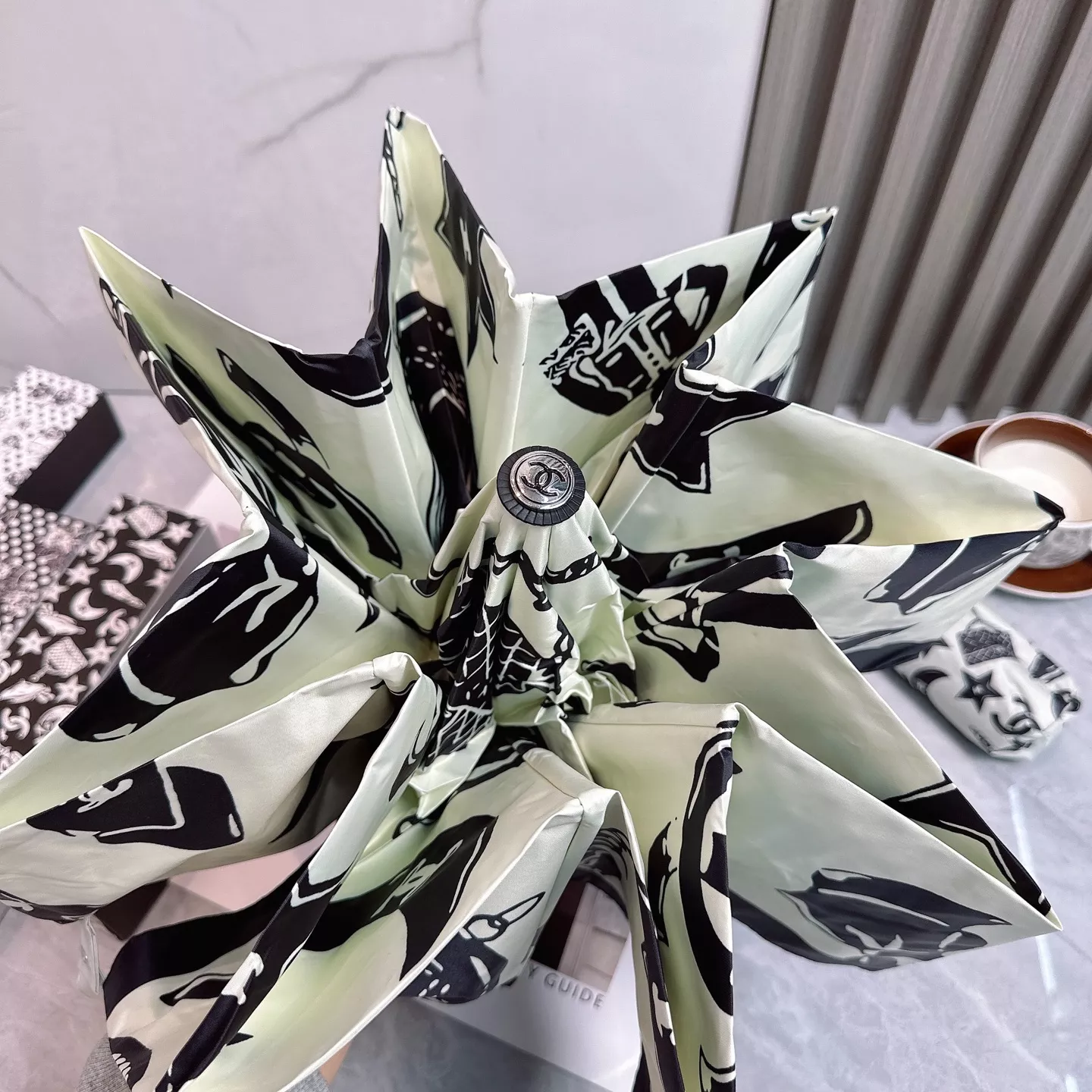 Chanel Umbrellas NewStyle 3240 - Image 4