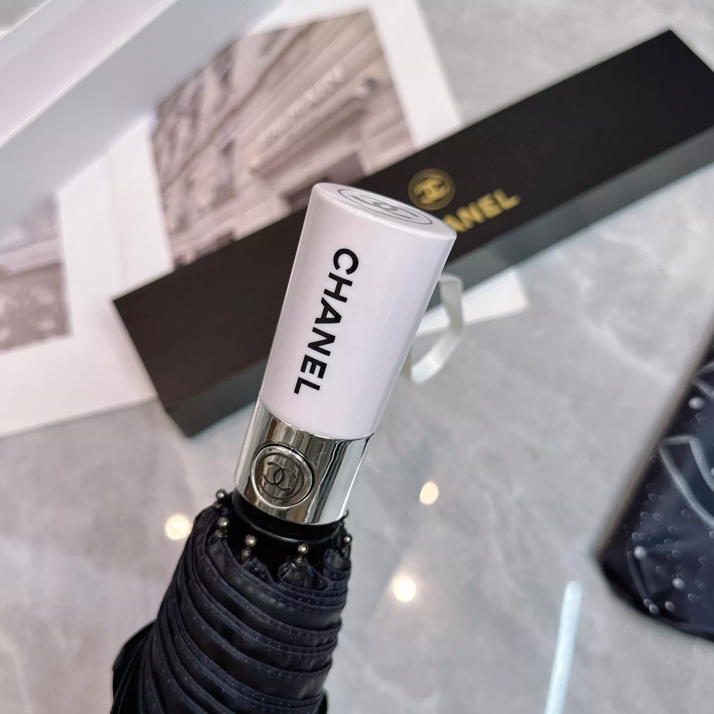 Chanel Umbrellas Reliable 5633 - Image 4