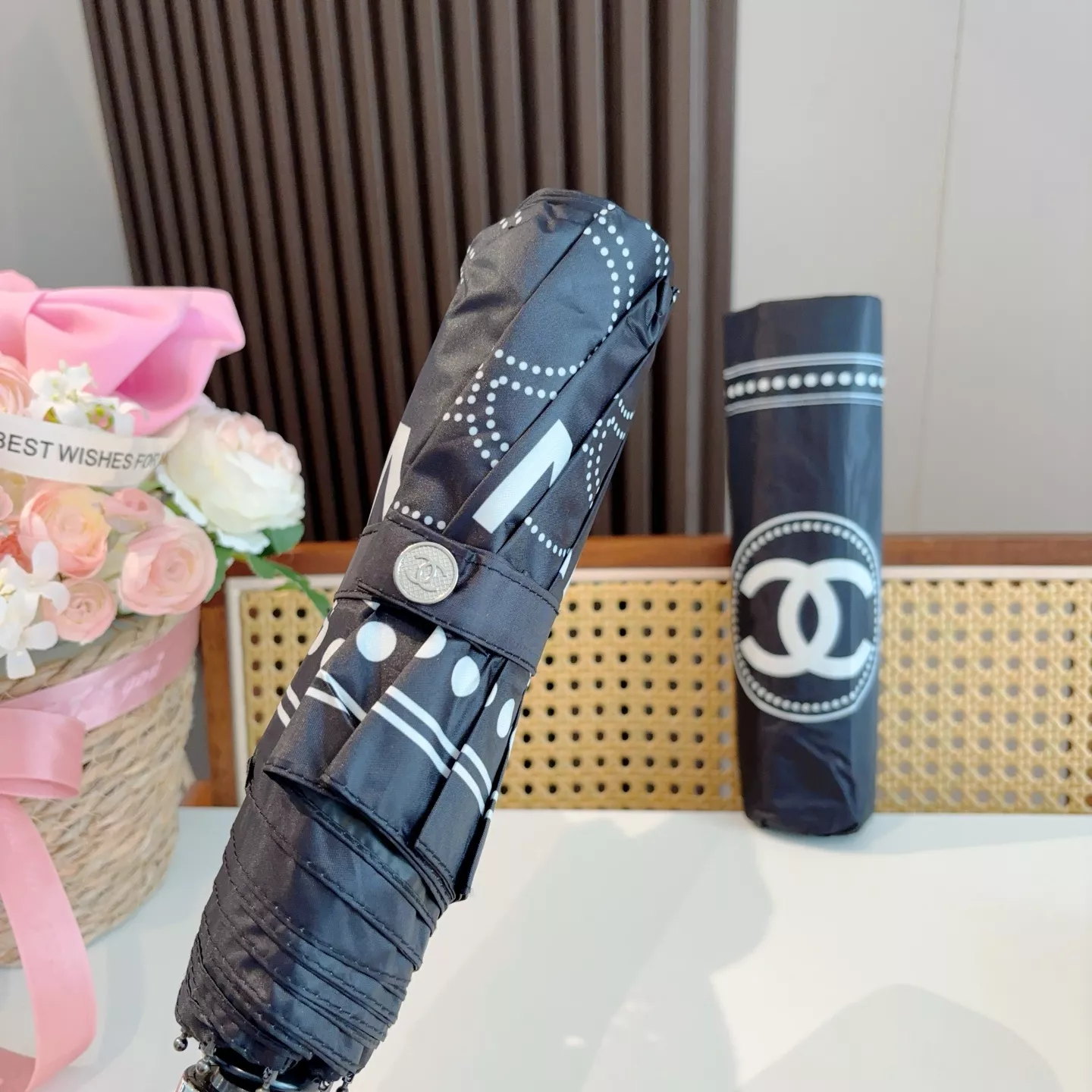 Chanel Umbrellas Resilient 7601 - Image 5