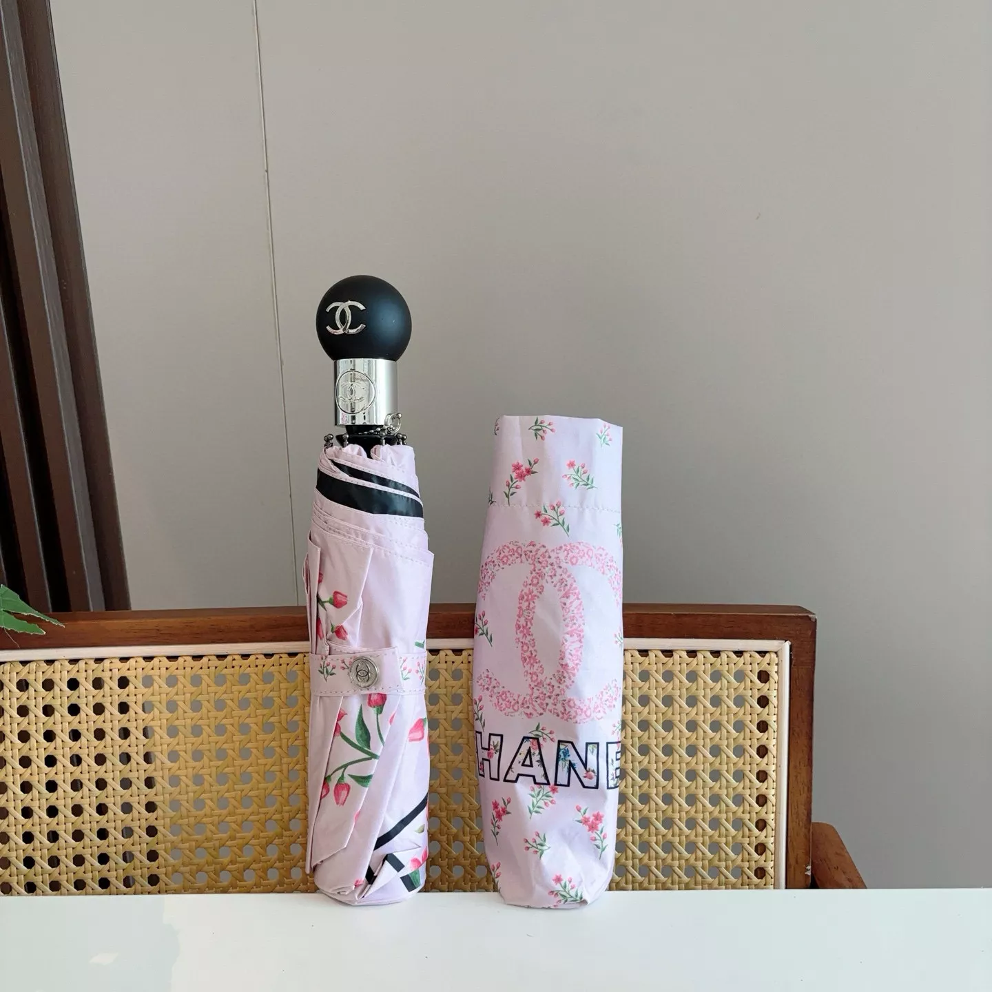 Chanel Umbrellas Trendy 6686 - Image 4