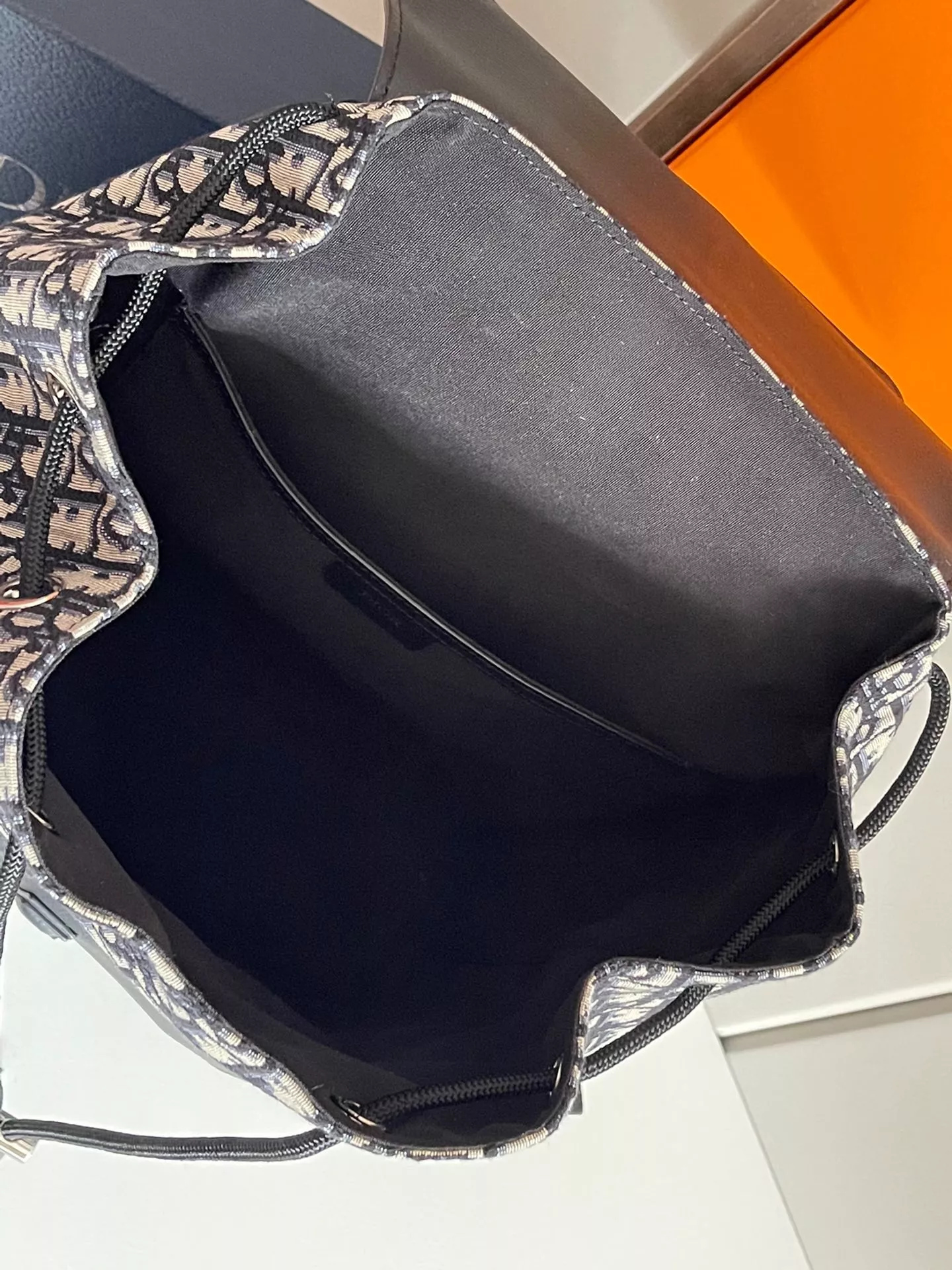 Christian Dior AAA Man Backpacks Comfortable 4657 - Image 8