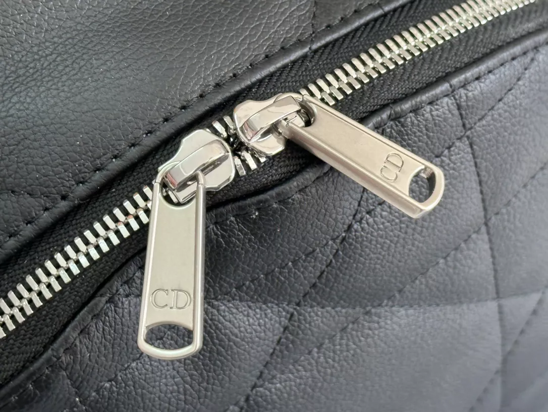 Christian Dior AAA Man Backpacks Durable 6375 - Image 5