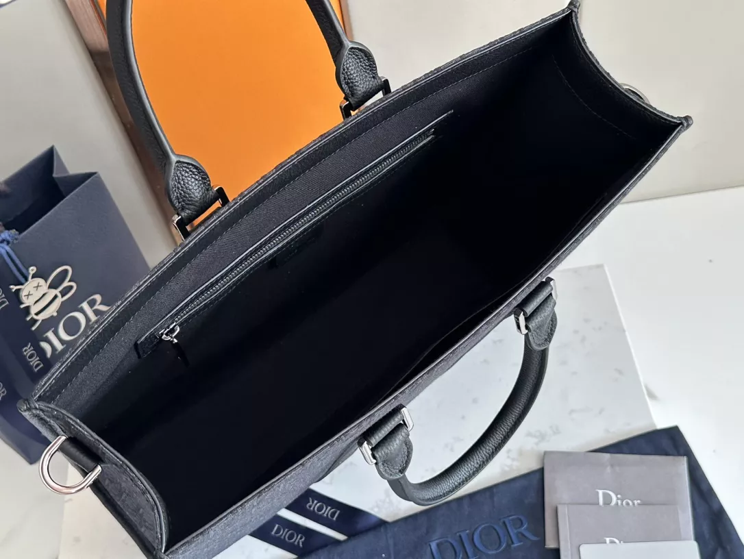 Christian Dior AAA Man Handbags Comfortable 5828 - Image 8