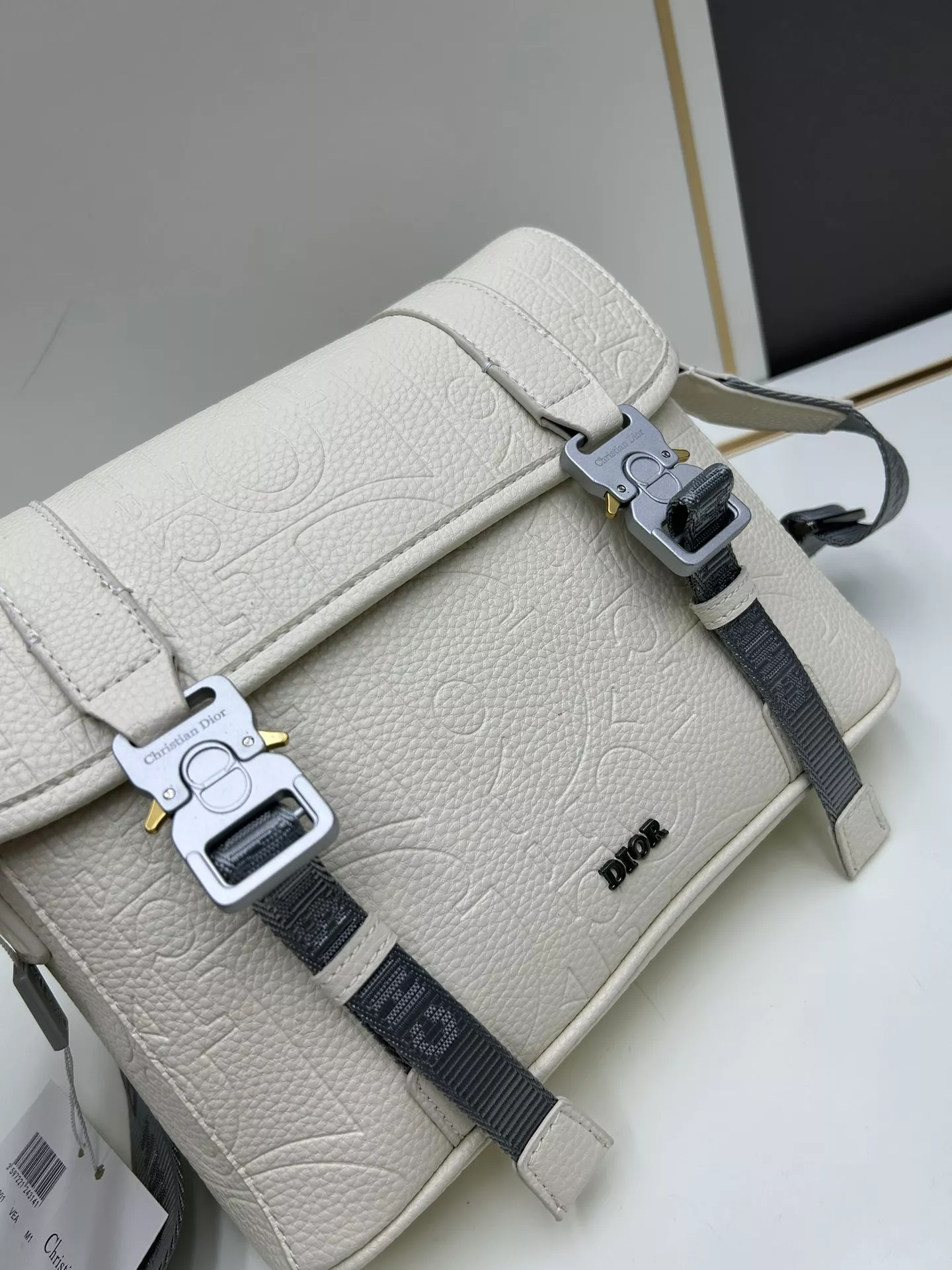 Christian Dior AAA Man Messenger Bags TopPick 3577 - Image 4