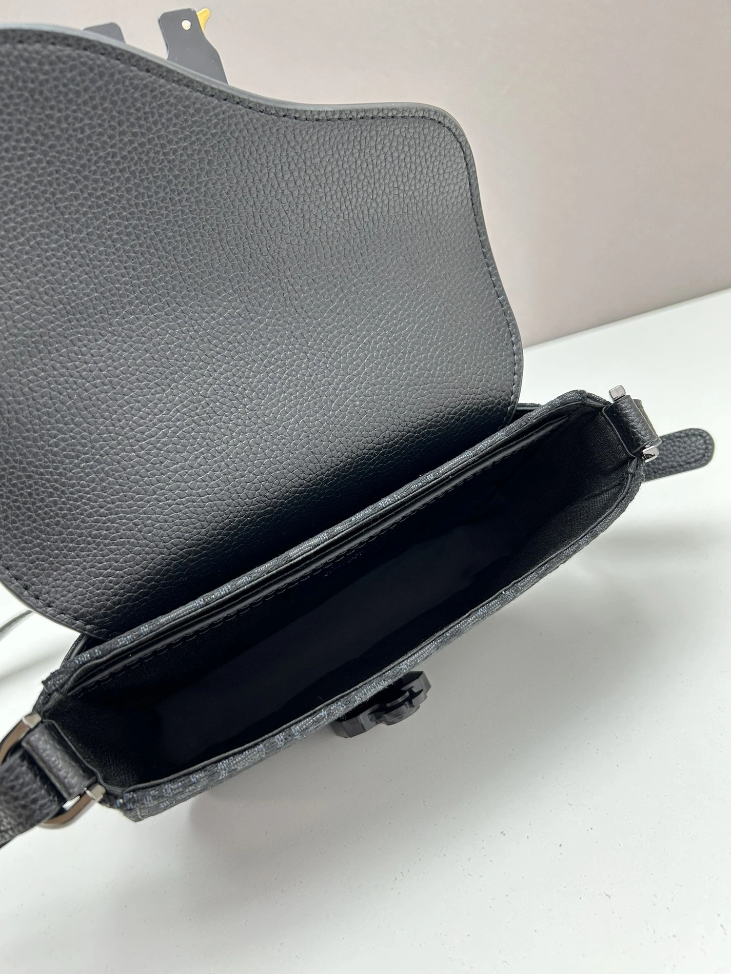 Christian Dior AAA Quality Messenger Bags For Unisex Elegant 2625 - Image 7