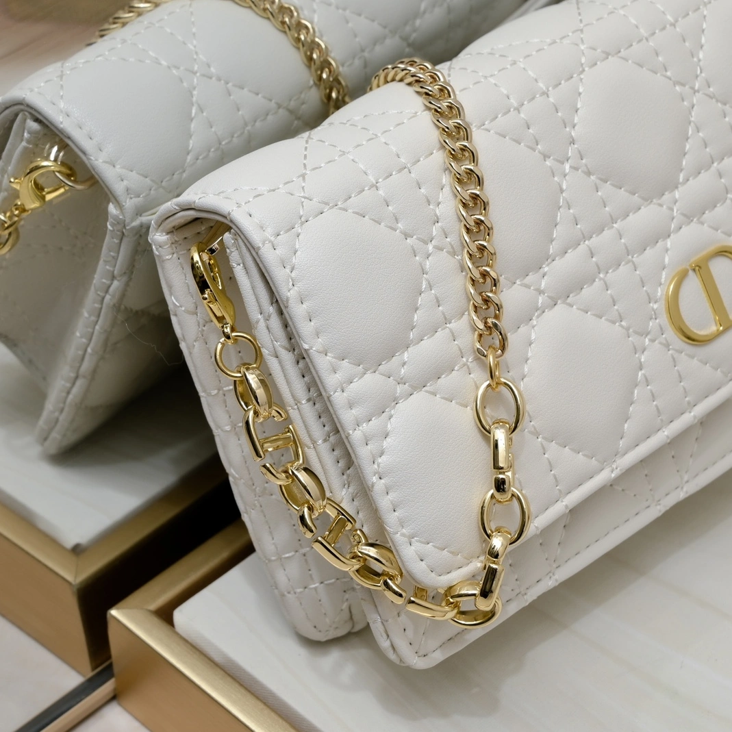 Christian Dior AAA Quality Messenger Bags For Women DailyWear 1058 - Image 4