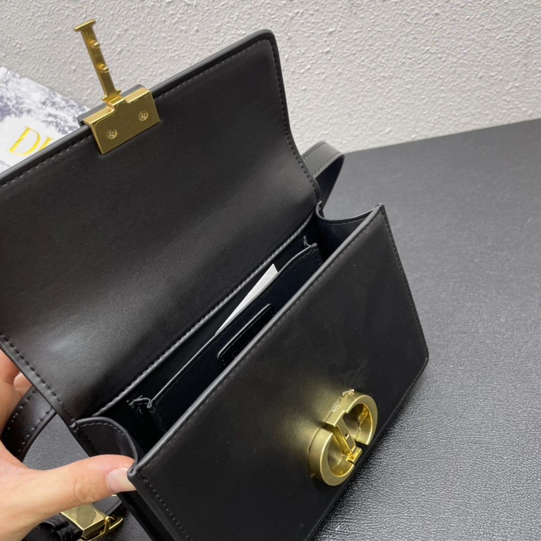 Christian Dior AAA Quality Messenger Bags For Women Elegant 4321 - Image 7