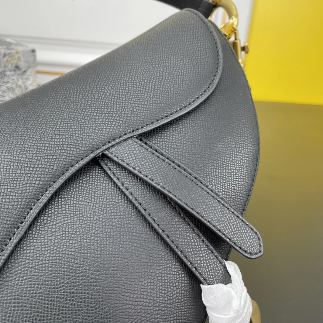 Christian Dior AAA Quality Messenger Bags For Women HighQuality 6711 - Image 5