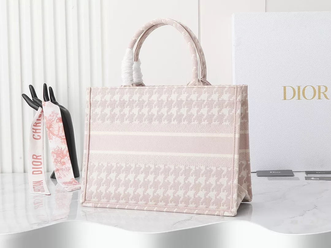 Christian Dior AAA Quality Tote-Handbags For Women Practical 1341 - Image 3