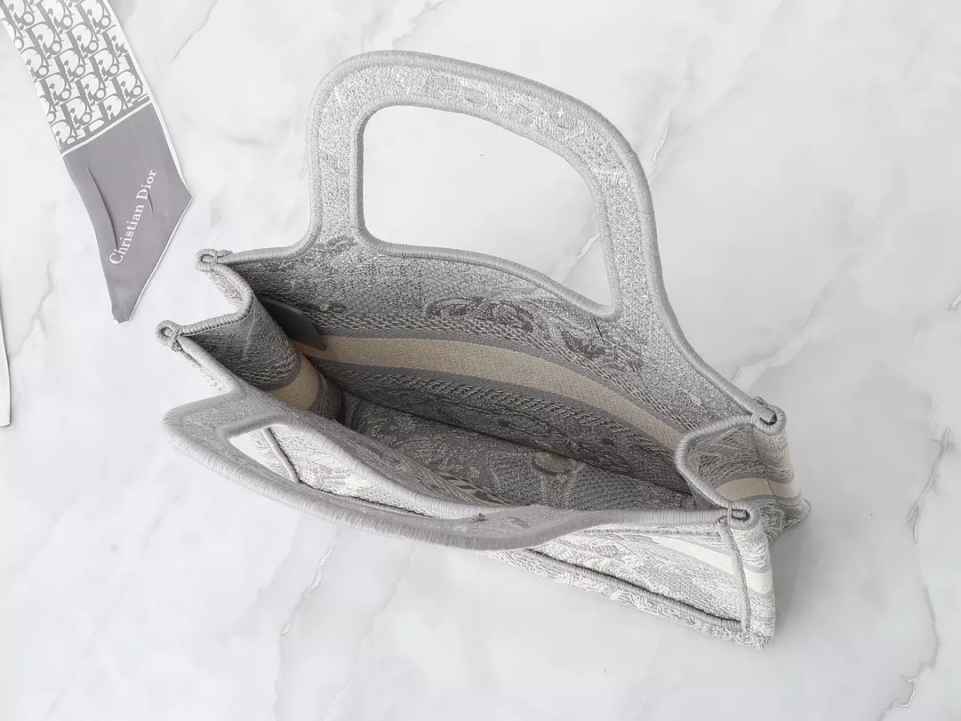 Christian Dior AAA Quality Tote-Handbags For Women SportInspired 7412 - Image 7