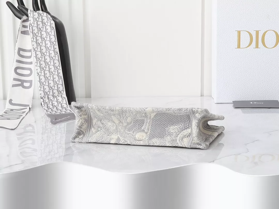 Christian Dior AAA Quality Tote-Handbags For Women SportInspired 7412 - Image 8