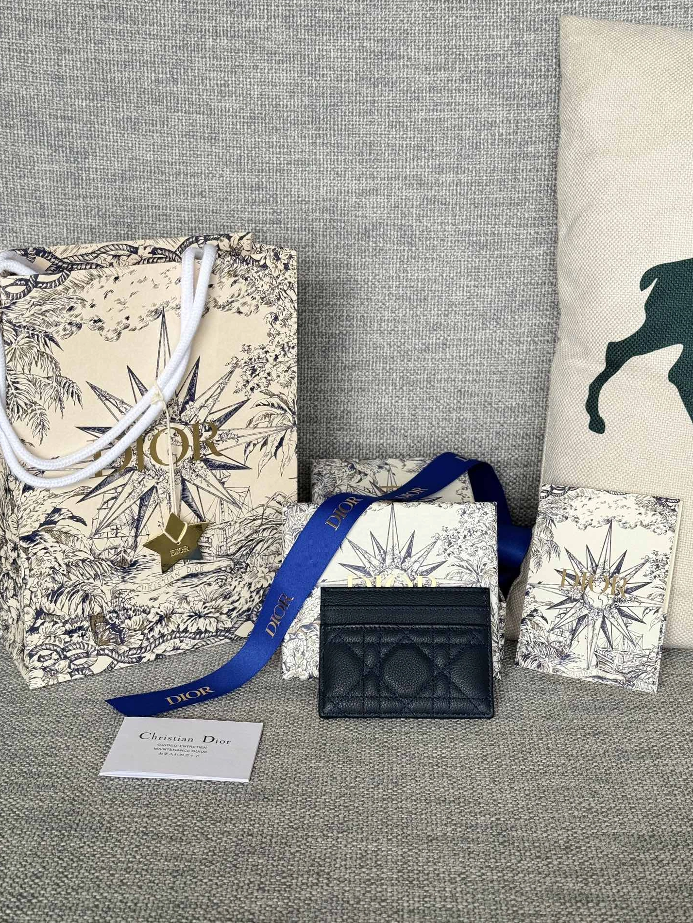 Christian Dior Card Case Durable 2772