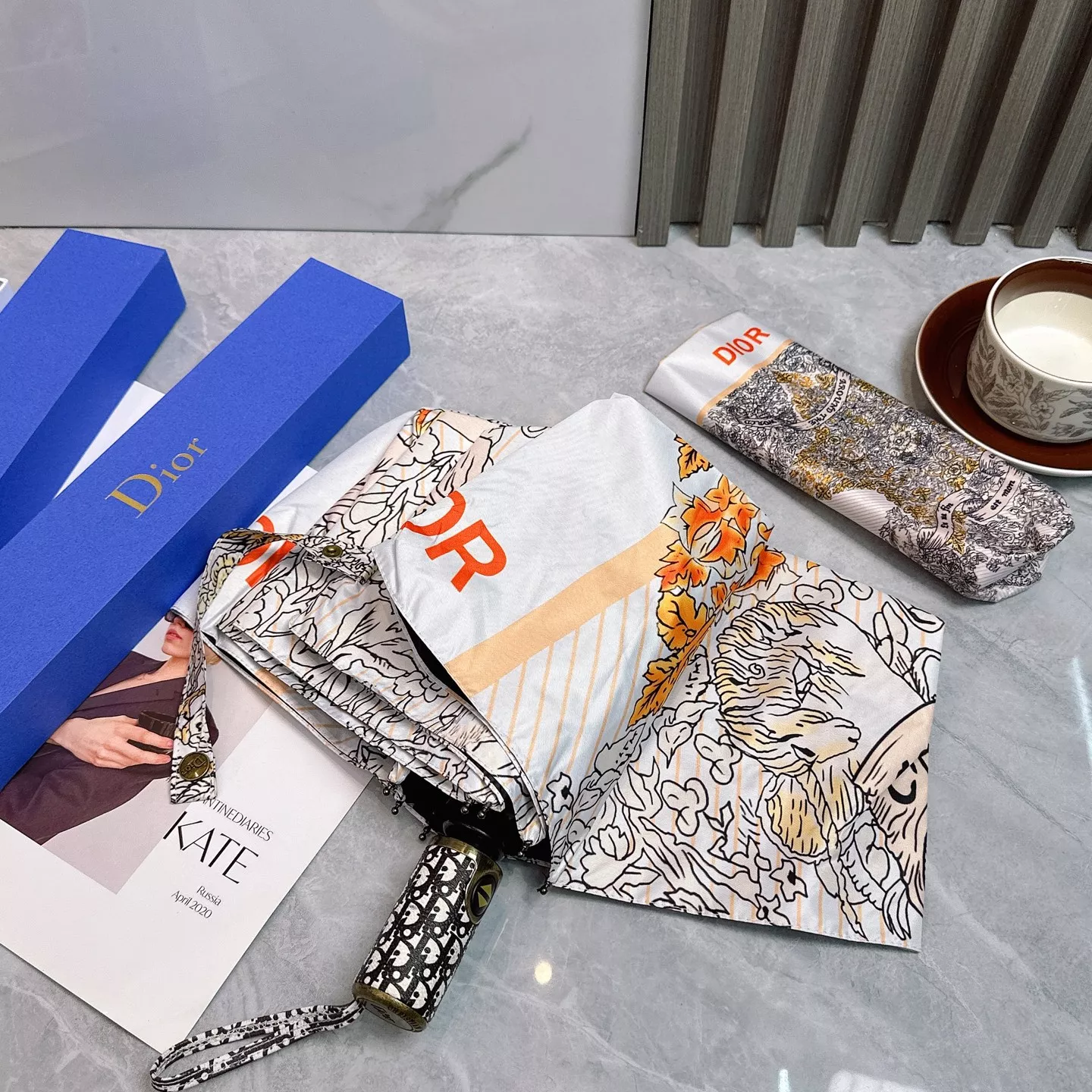 Christian Dior Umbrellas Compact 5473 - Image 5