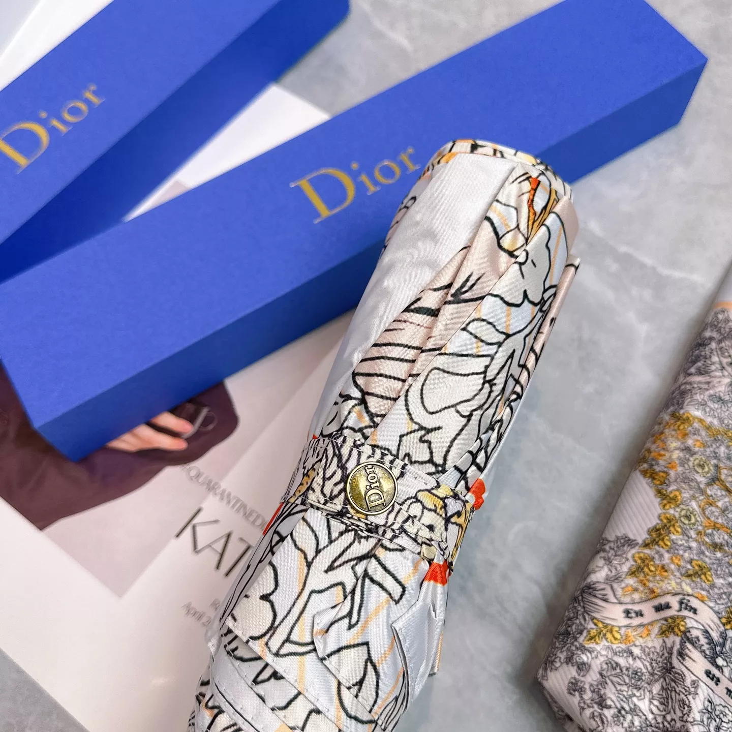 Christian Dior Umbrellas Compact 5473 - Image 6