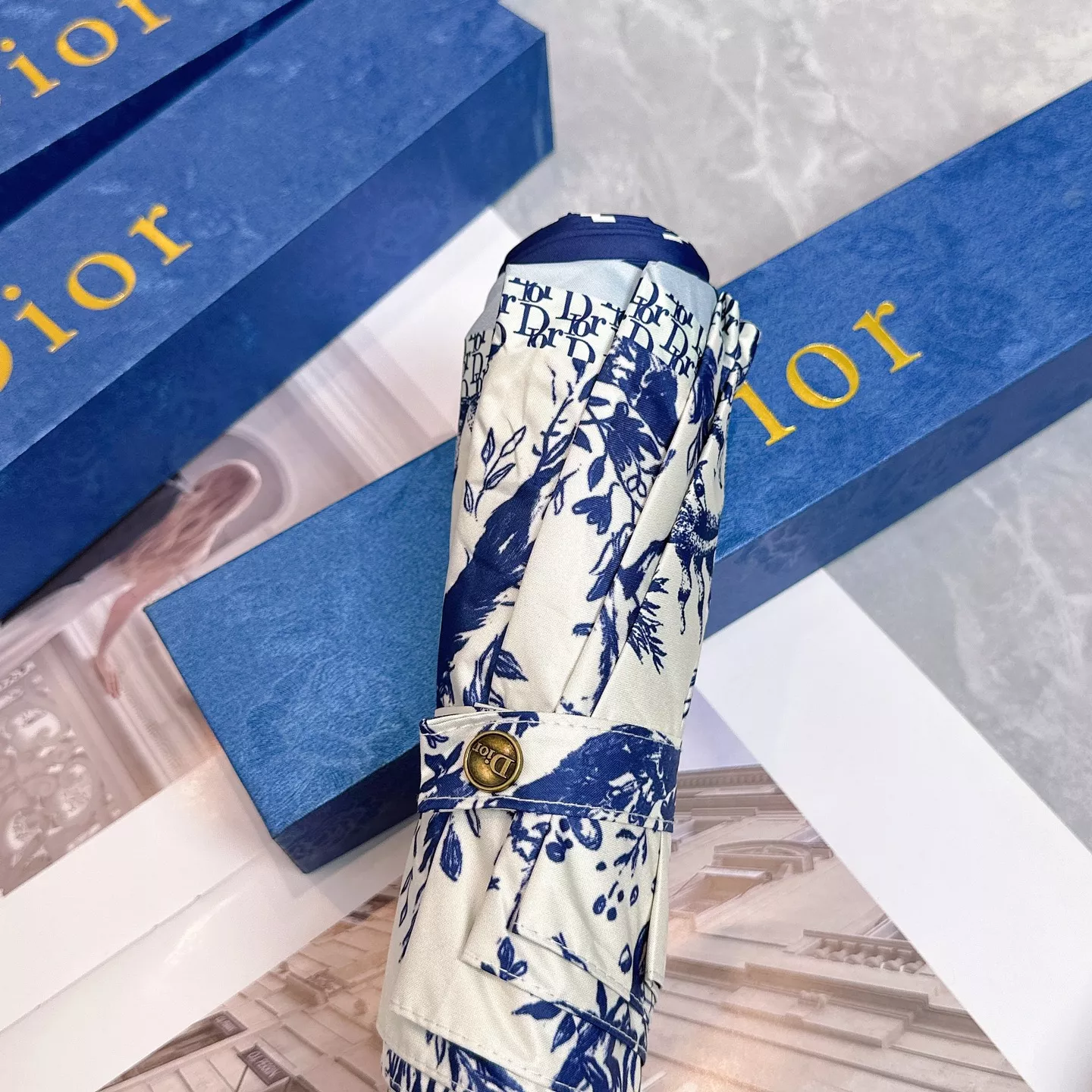 Christian Dior Umbrellas NewStyle 3218 - Image 4