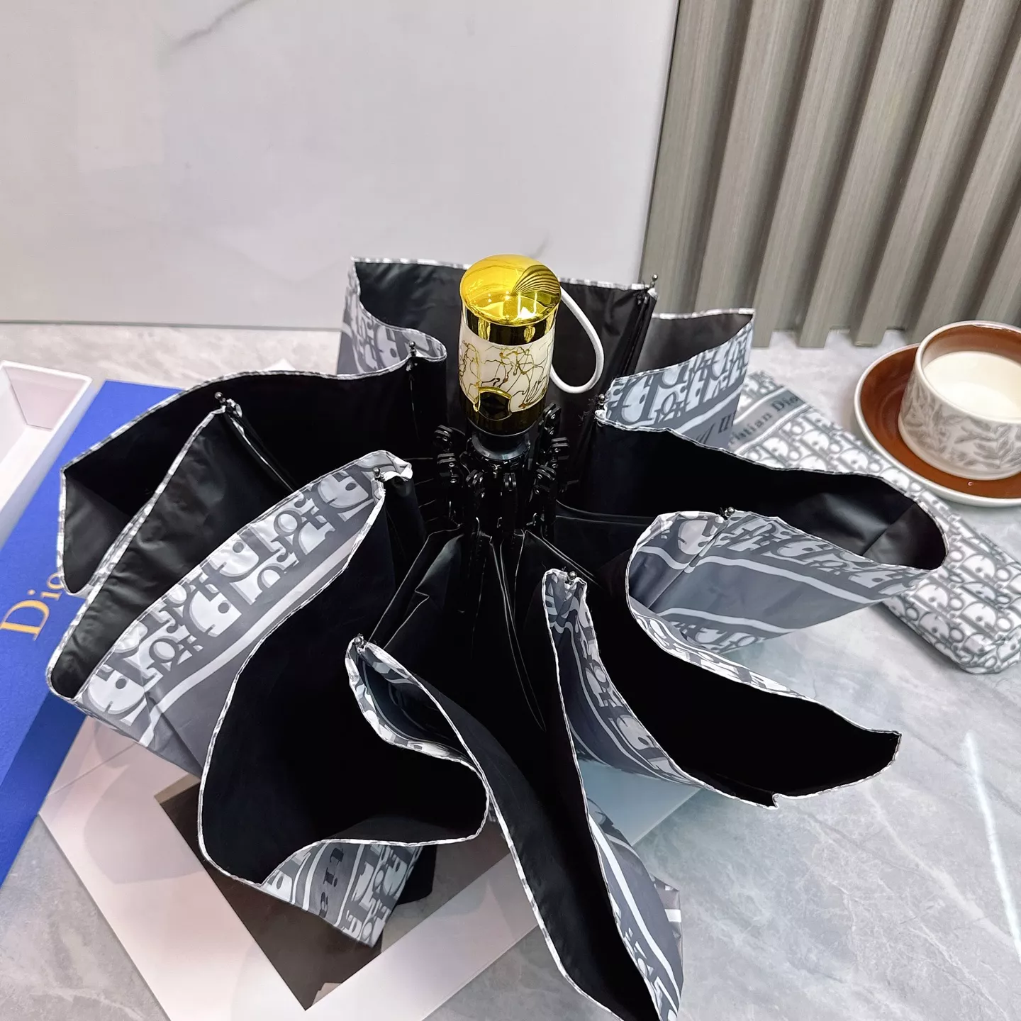 Christian Dior Umbrellas Soft 470 - Image 6