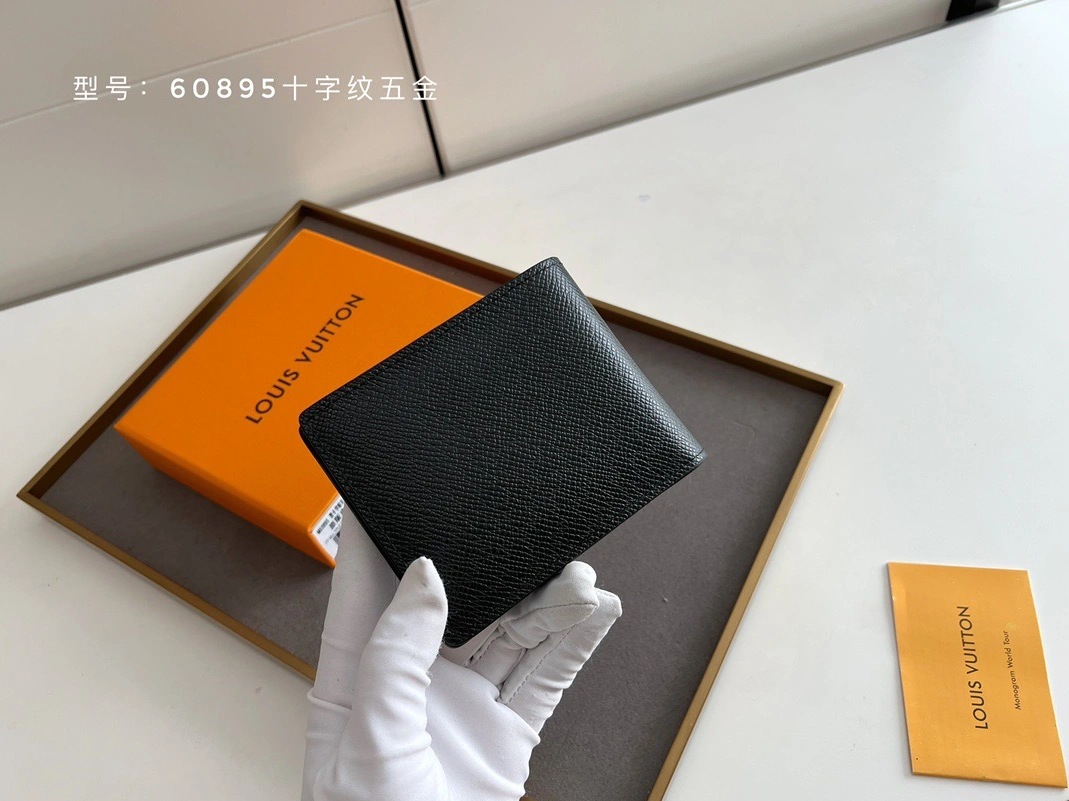 Comfortable 179 Louis Vuitton LV Wallets