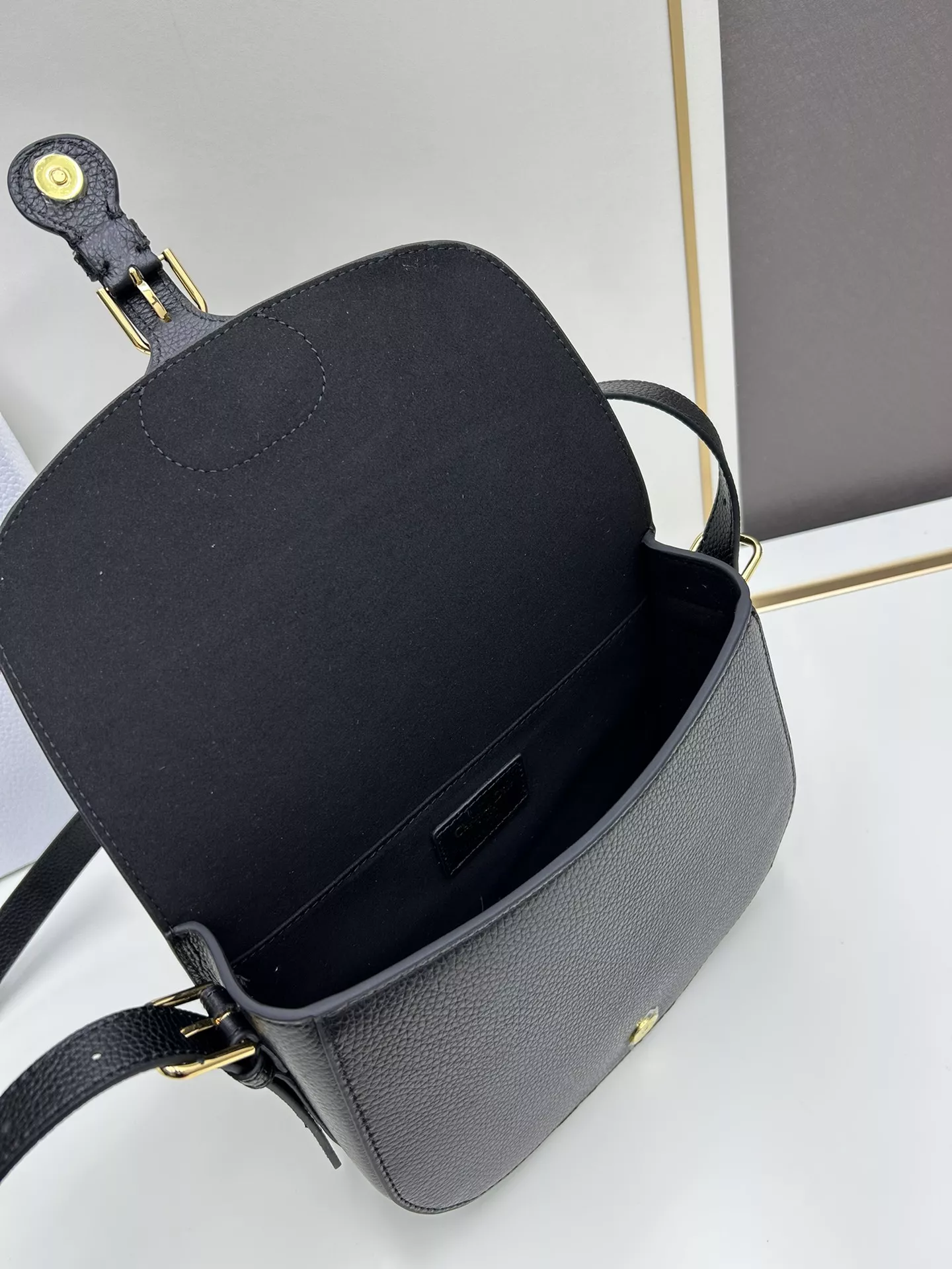 Comfortable 8806 Christian Dior AAA Quality Messenger Bags For Women - Image 8