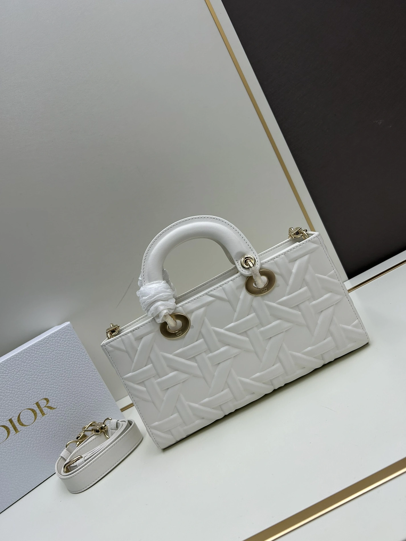 Compact 8954 Christian Dior AAA Quality Handbags For Women - Image 3