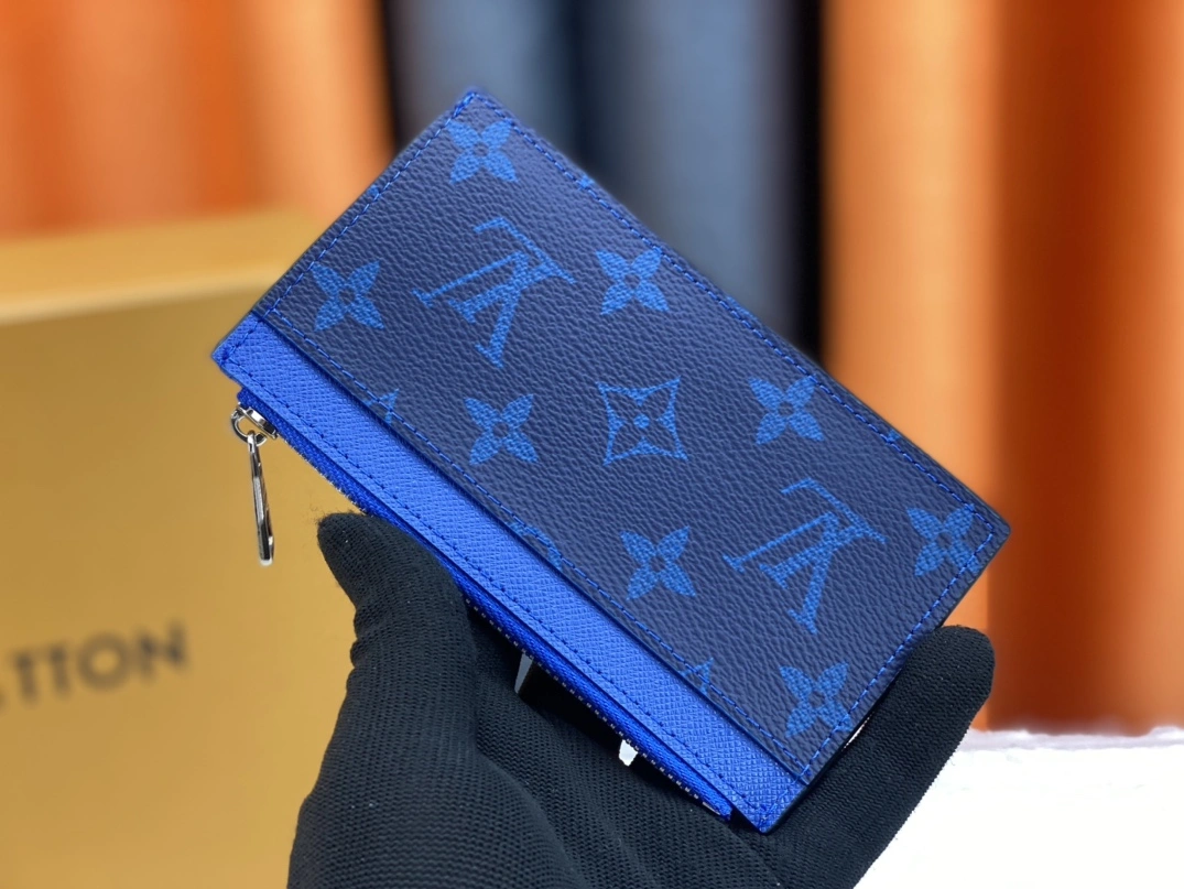 DailyWear 7086 Louis Vuitton AAA Quality Card Case For Unisex