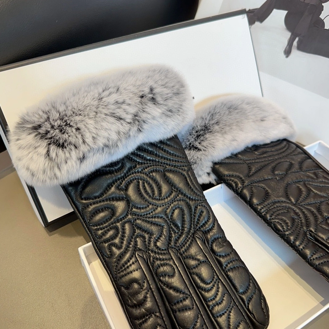 DailyWear 7934 Chanel Gloves For Women - Image 4