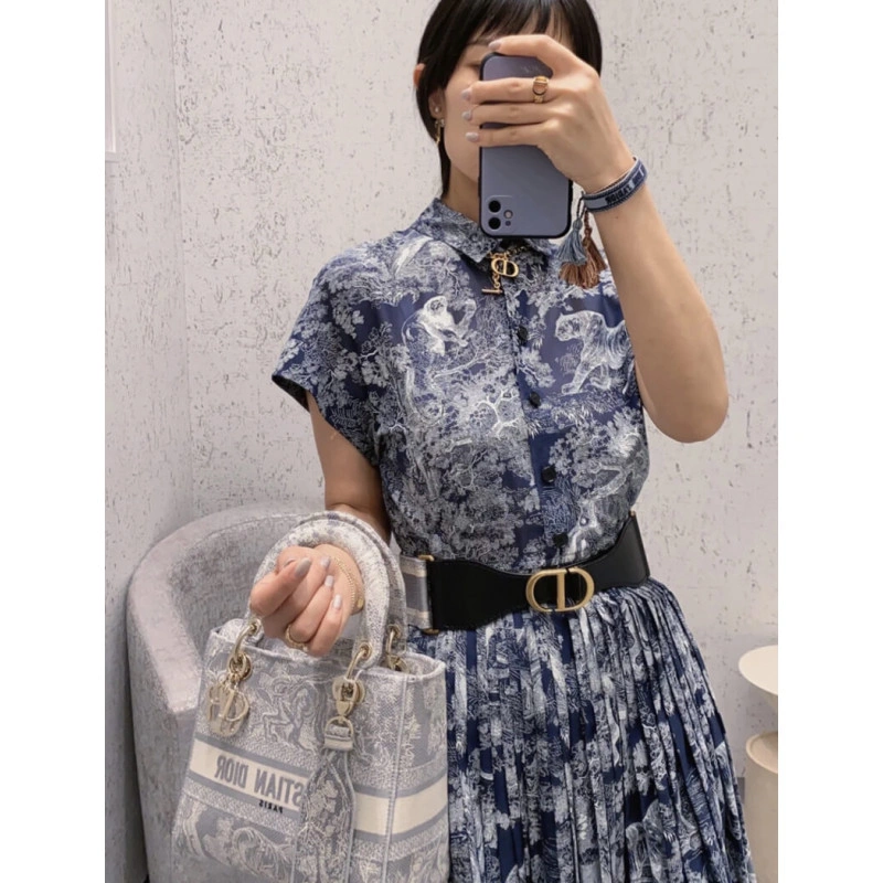 24 x 20 x Dior Medium Lady D-Lite Bag Gray Toile de Jouy Reverse Embroidery - Image 4