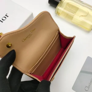Dior Saddle Bloom Card Holder In Goatskin Khaki Fashionable 7744