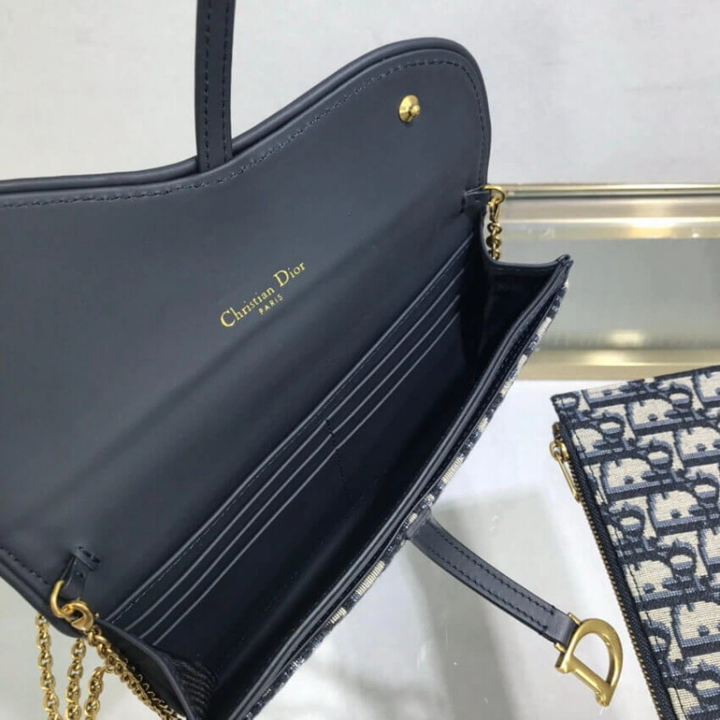 3 patch p Dior Saddle Wallet Blue Oblique Jacquard - Image 12