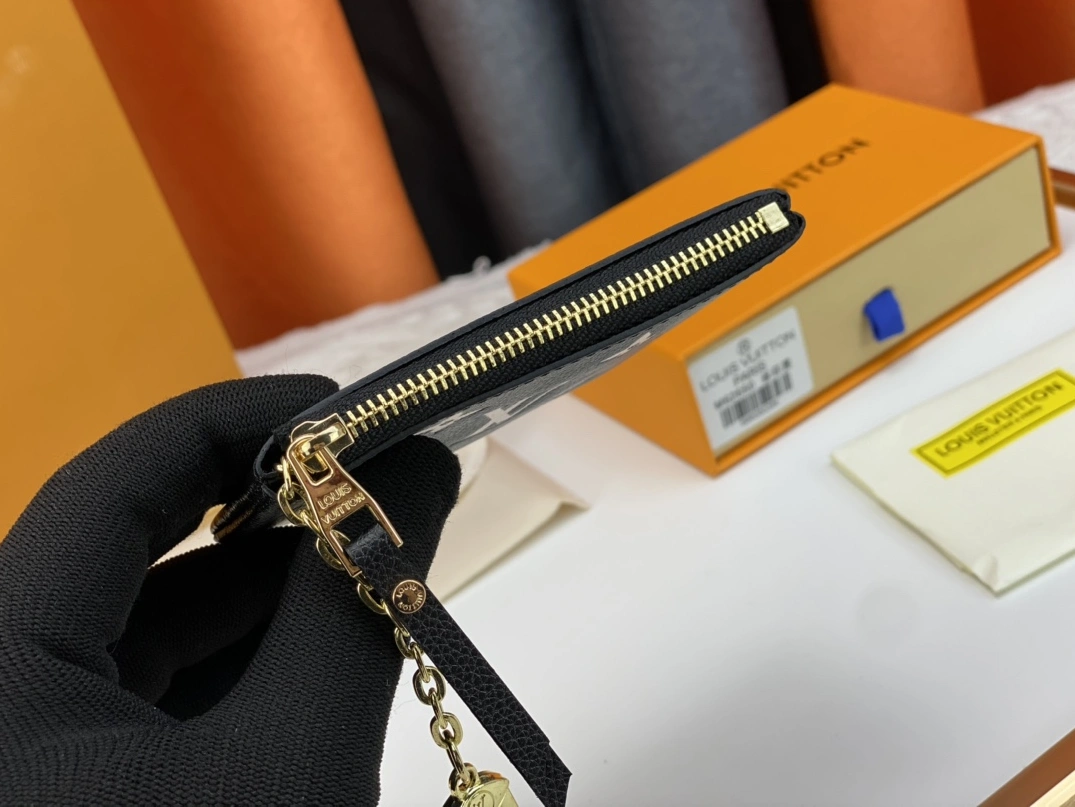 EasyMatch 3719 Louis Vuitton LV Wallets For Women - Image 4