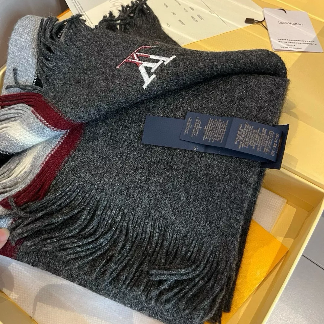 EasyMatch 4548 Louis Vuitton Scarf For Women - Image 5