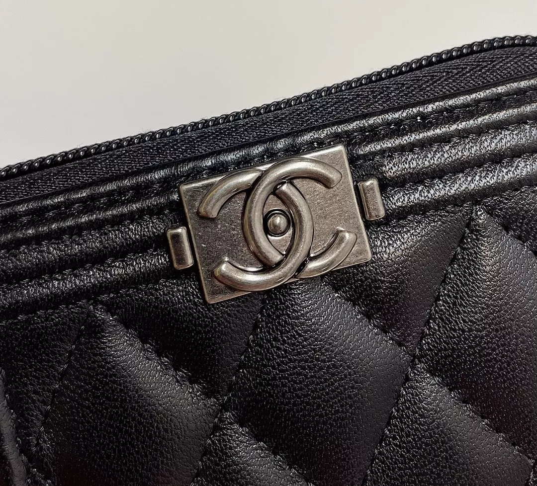 EasyMatch 5589 Chanel Card Case - Image 5
