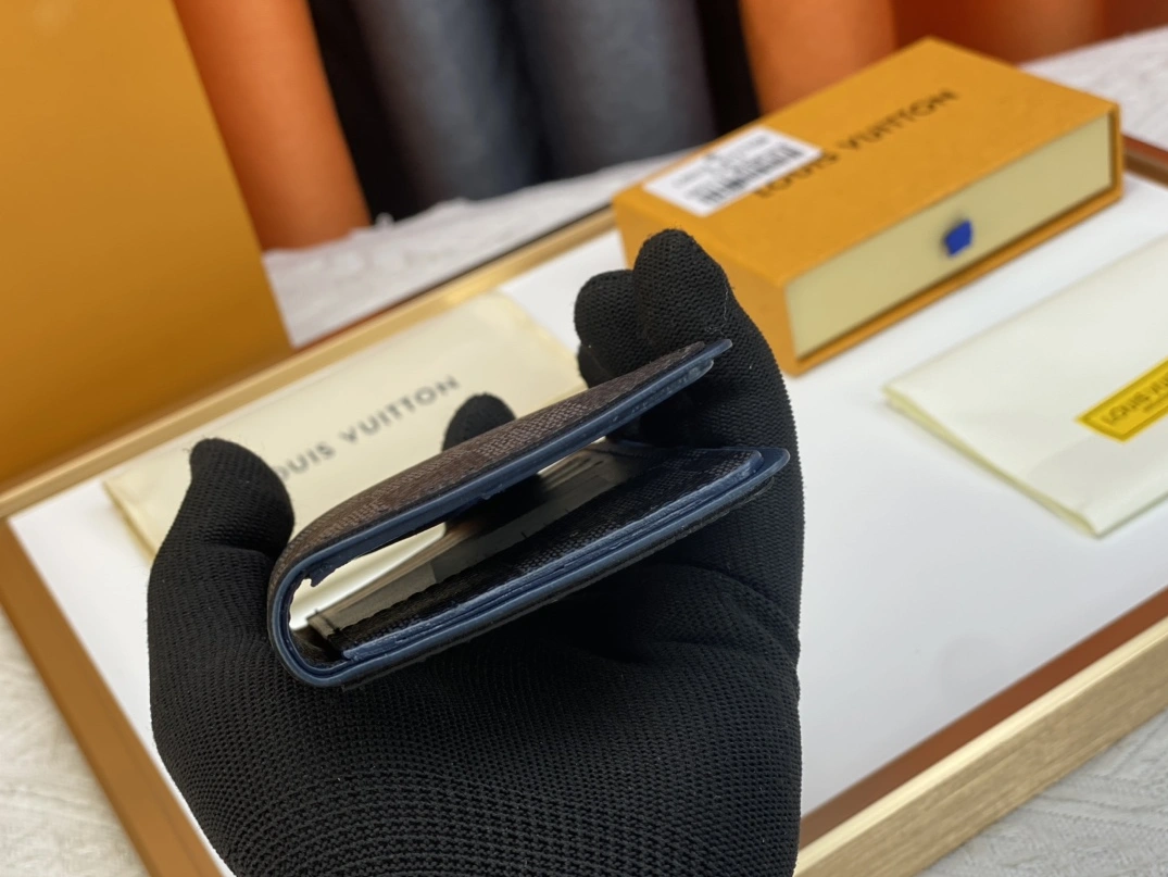 Efficient 3294 Louis Vuitton LV Card Case For Unisex - Image 5
