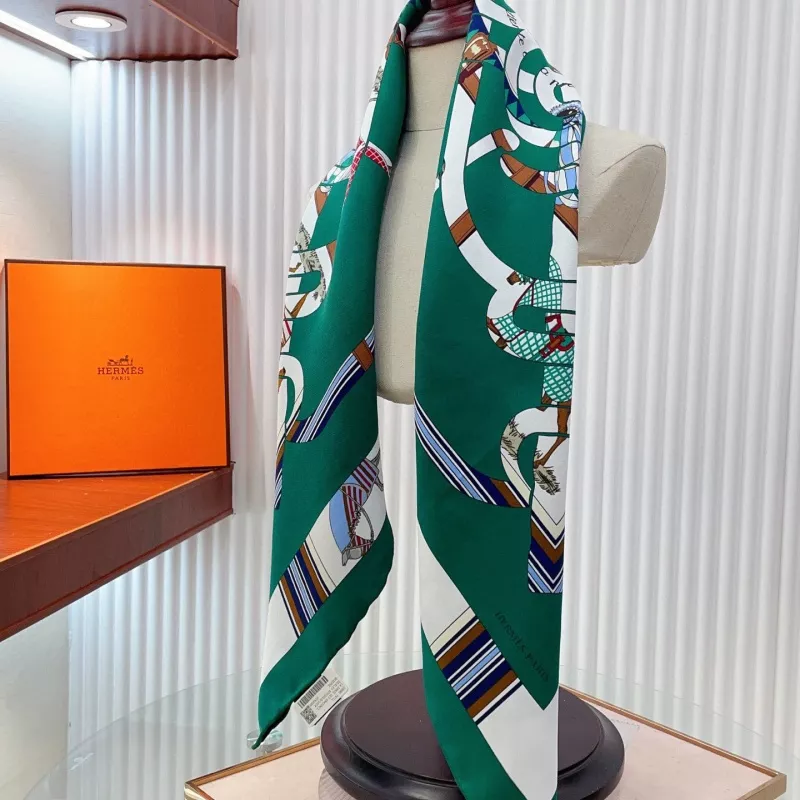 Elegant 5568 Hermes Silk Squares - Image 4