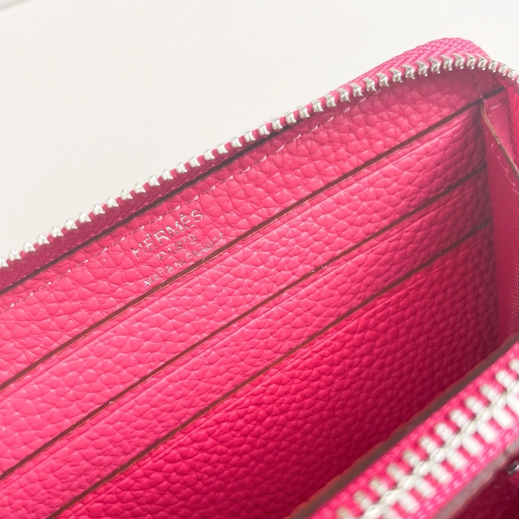 Elegant 7076 Hermes Card Case For Women - Image 6