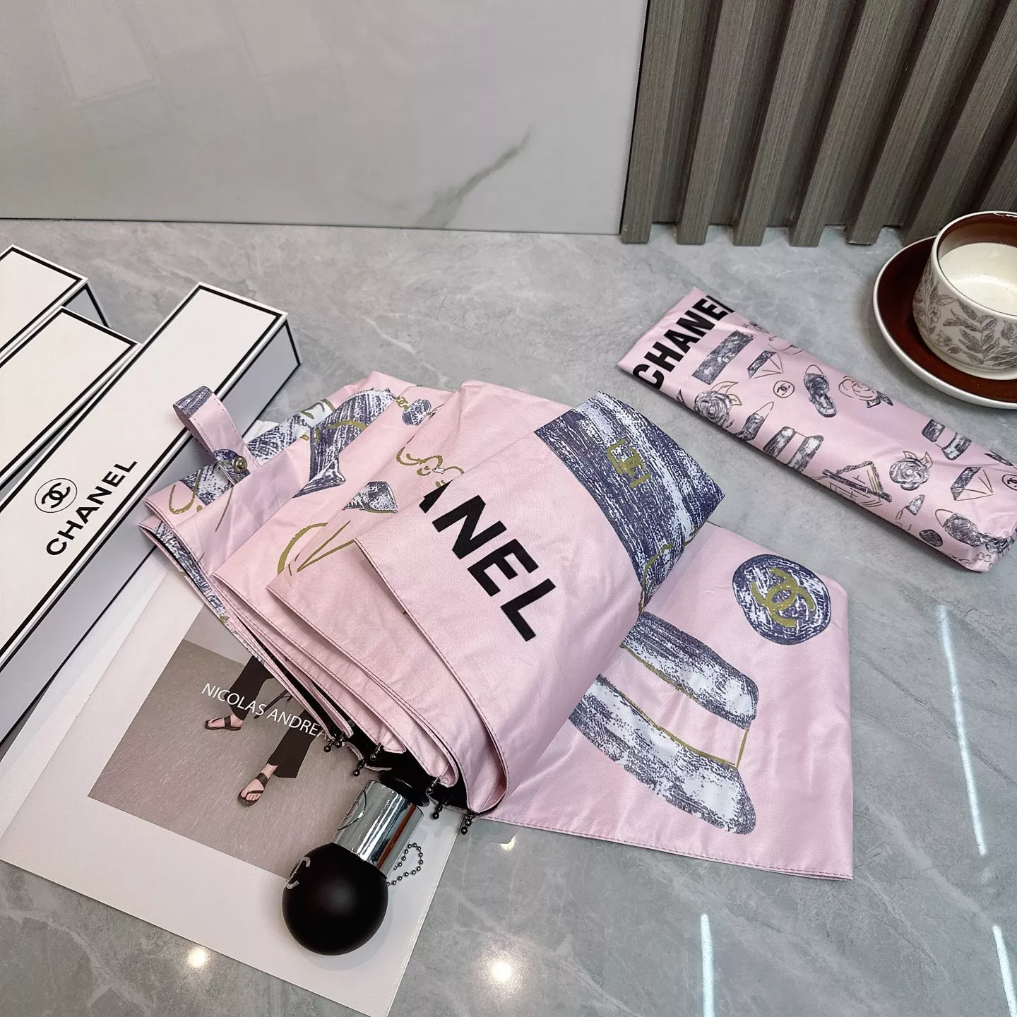 EyeCatching 2344 Chanel Umbrellas - Image 3