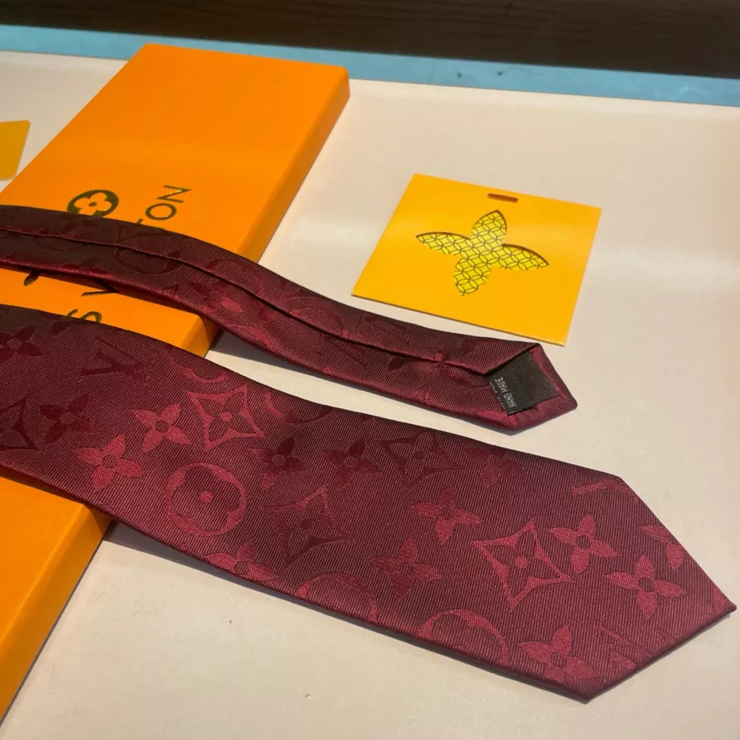 EyeCatching 8900 Louis Vuitton LV Necktie - Image 4