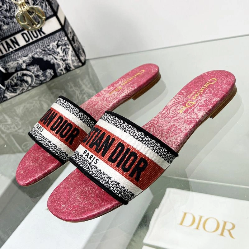 Fashionable 4090 Christian Dior Dway Slides Women Brocart Motif Canvas Red - Image 3