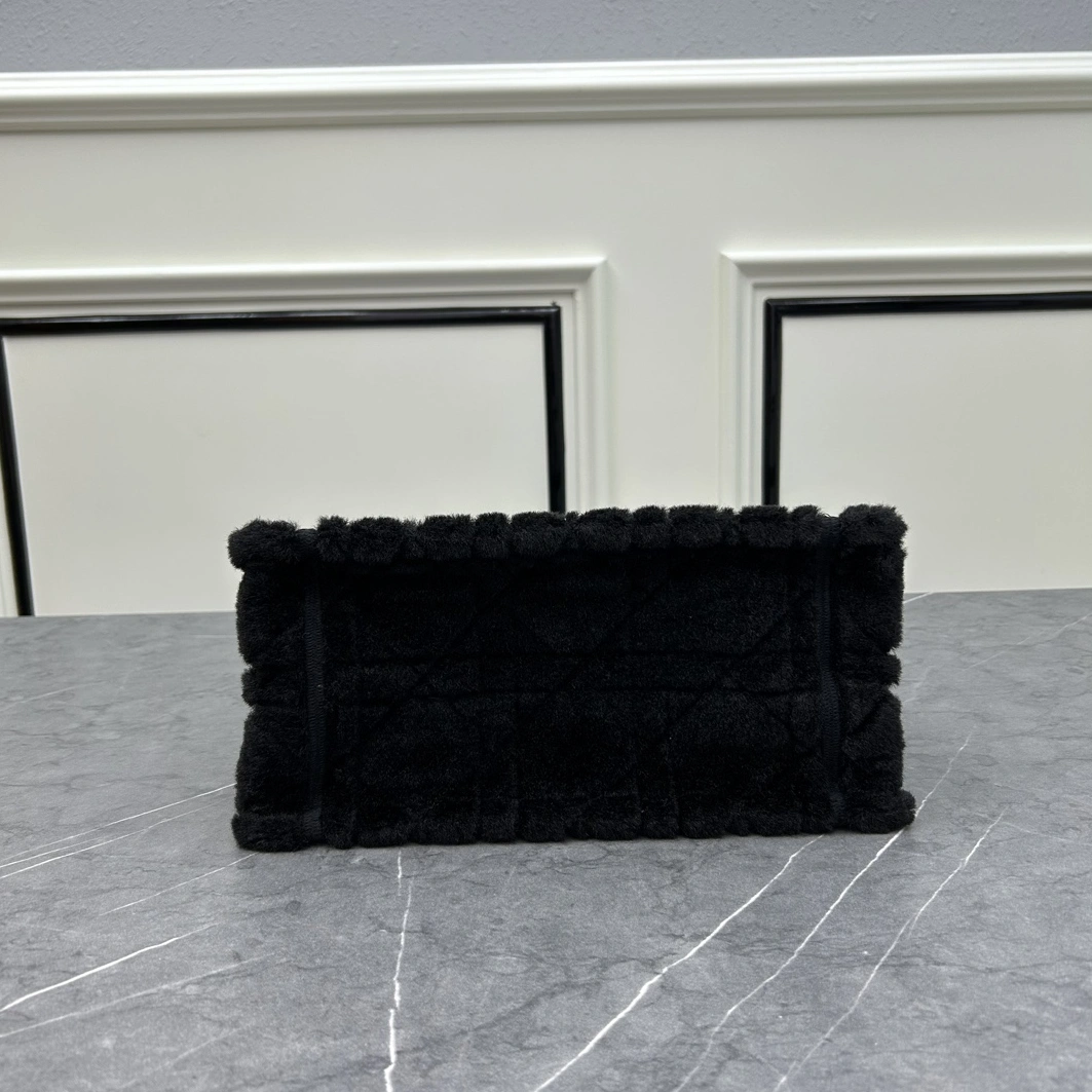 Fashionable 7963 Christian Dior AAA Quality Tote-Handbags For Women - Image 5