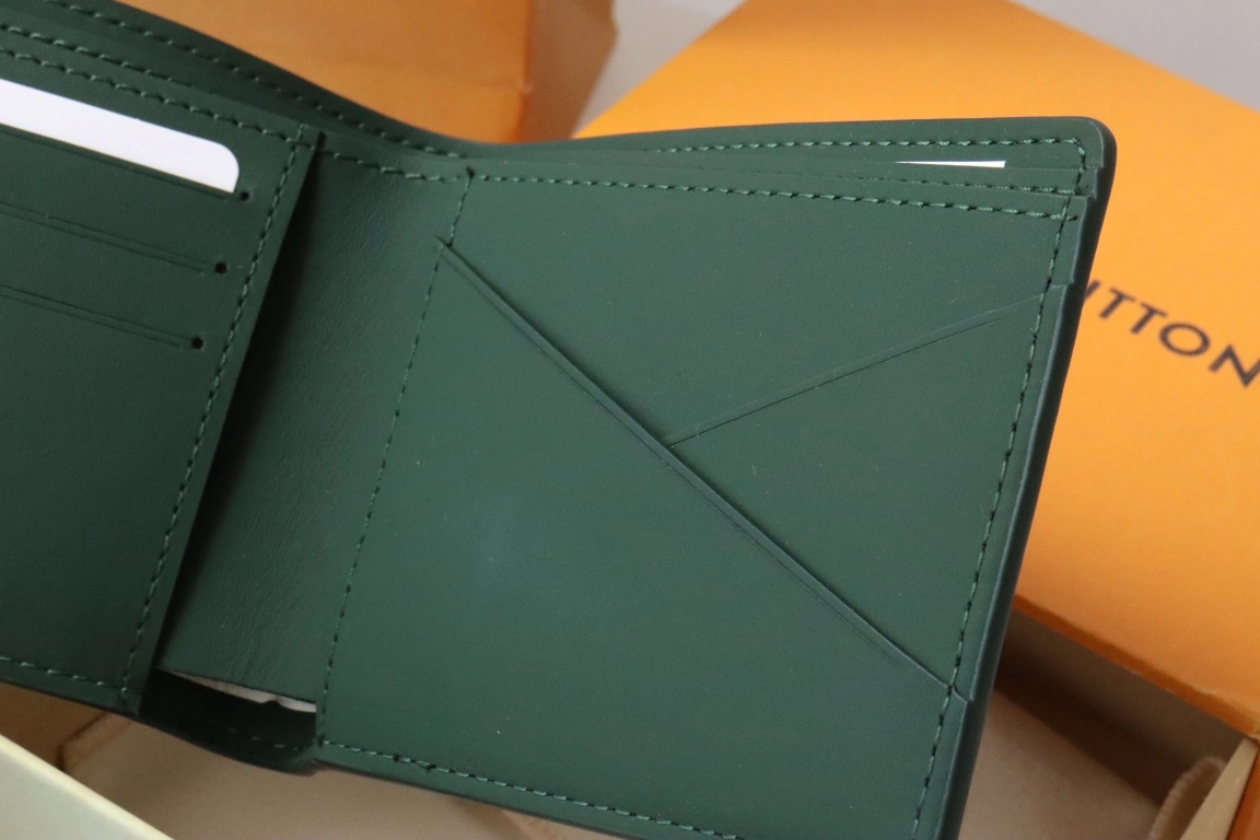 Flexible 9062 Louis Vuitton AAA Quality Wallets - Image 6