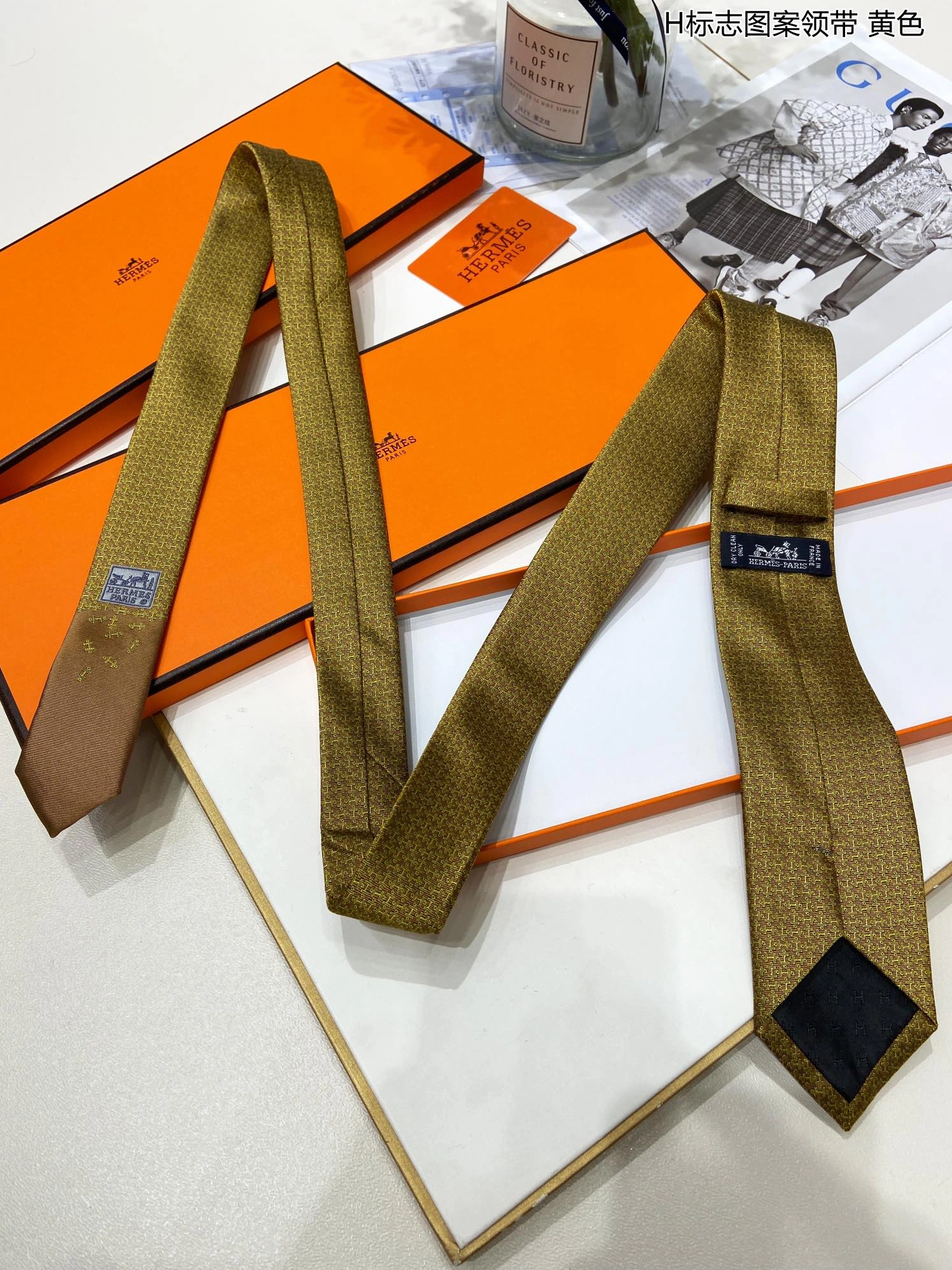Functional 4433 Hermes Necktie - Image 3