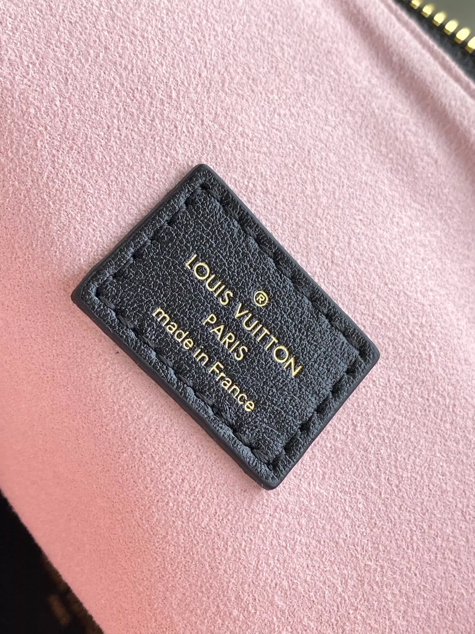 Functional 8310 Louis Vuitton AAA Quality Messenger Bags - Image 9