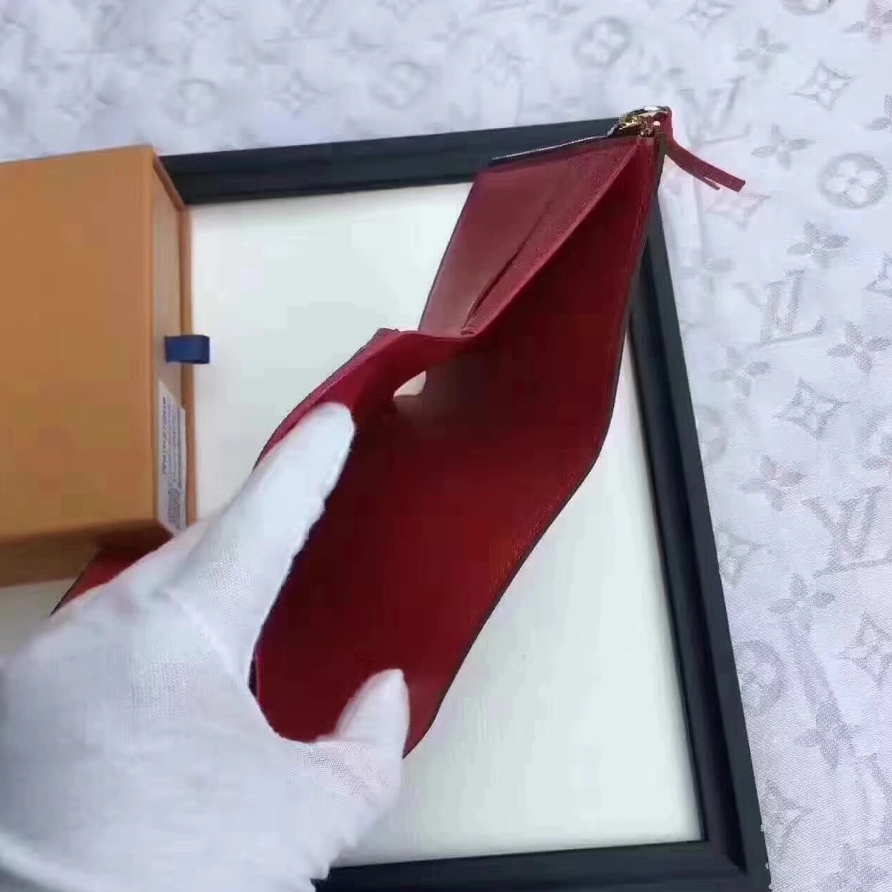 GoAnywhere 3923 Louis Vuitton LV AAA Quality Wallets - Image 7