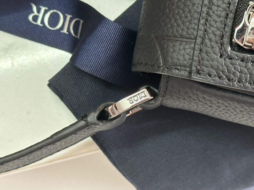 GoAnywhere 4602 Christian Dior AAA Man Messenger Bags - Image 6