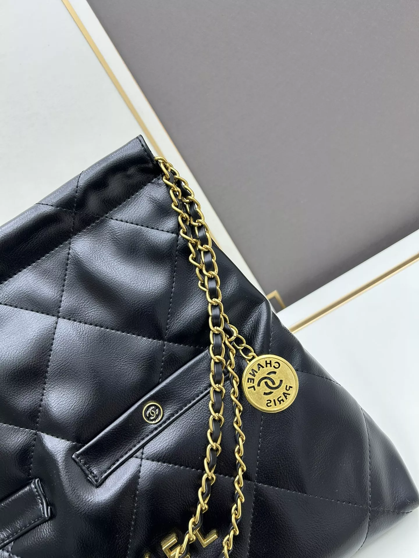 GoodFit 7192 Chanel AAA Quality Shoulder Bags For Women - Image 3