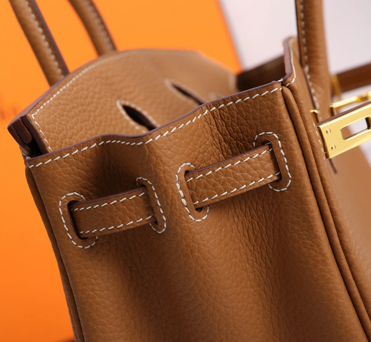 Hermes AAA Quality Handbags For Women Elegant 6033 - Image 4