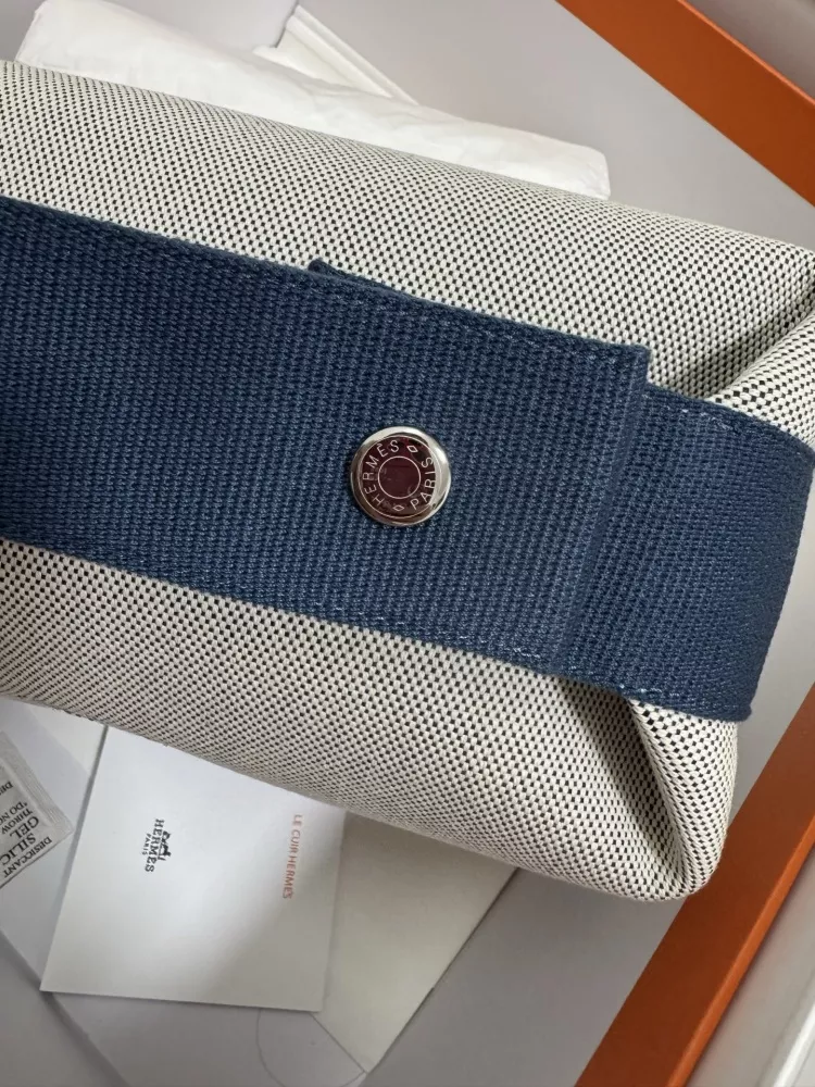 Hermes AAA Quality Handbags In Navy For Women TopPick 7938 - Image 5