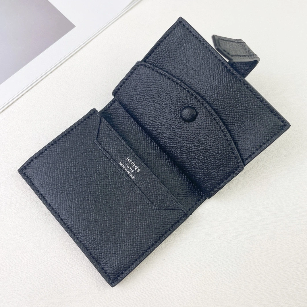 Hermes Card Case For Women Comfortable 1393 - Image 4