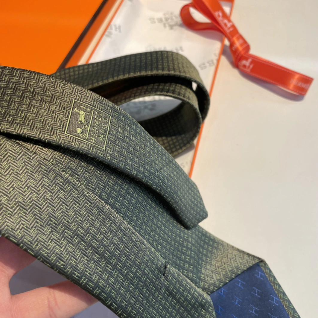 Hermes Necktie For Men BestValue 7042 - Image 5