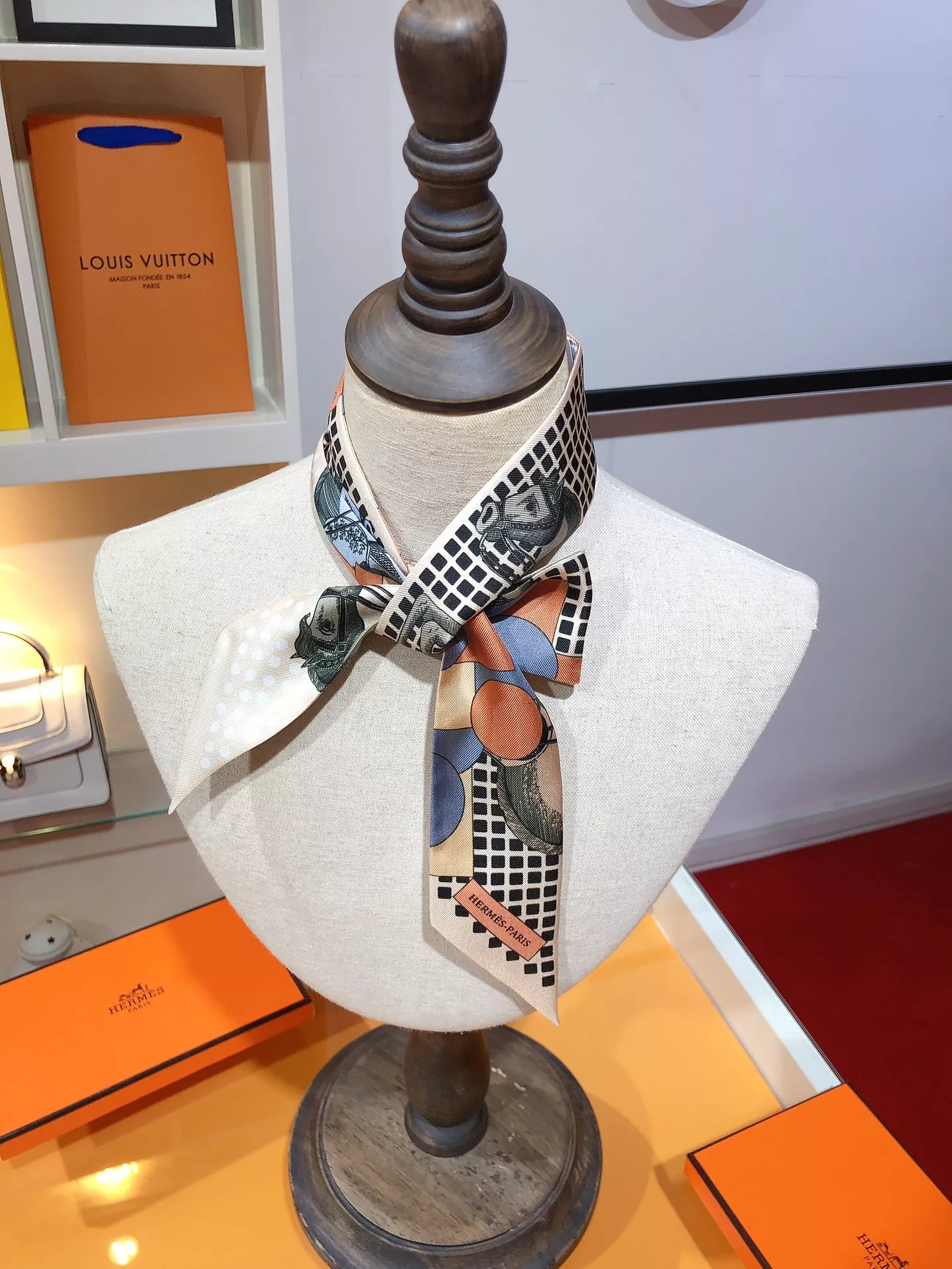 Hermes Silk Scarf Affordable 9301 - Image 6