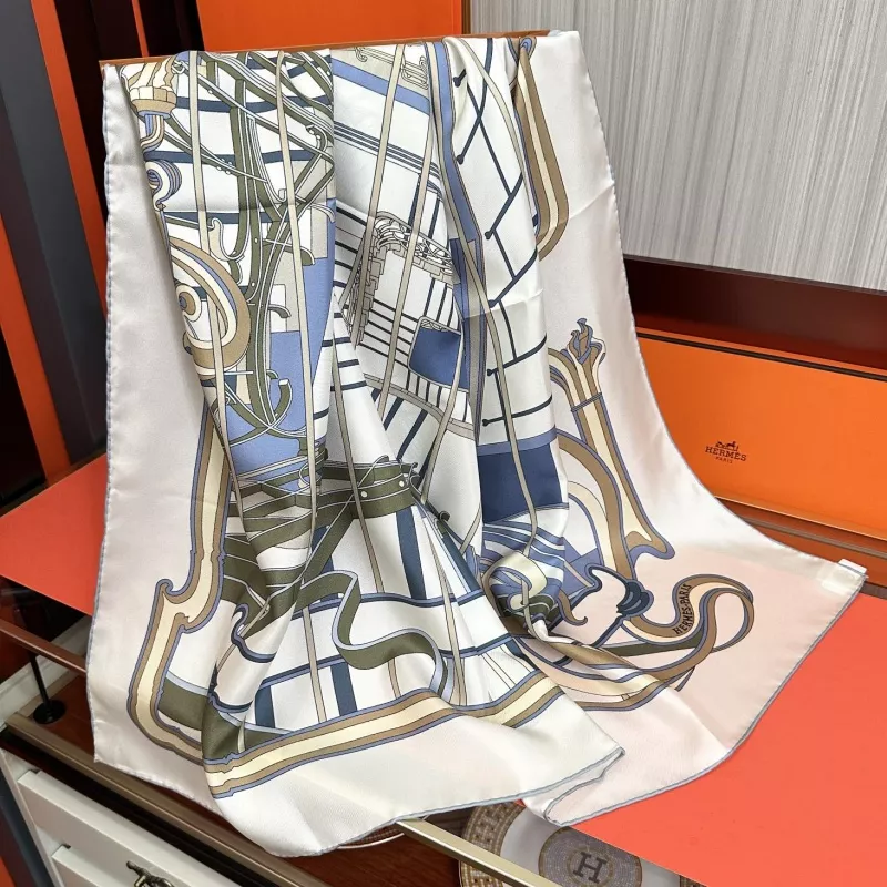 Hermes Silk Squares Popular 8222 - Image 6